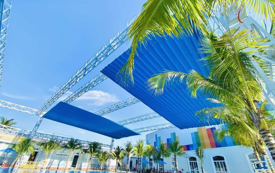 Mái che bạt xếp lượn sóng