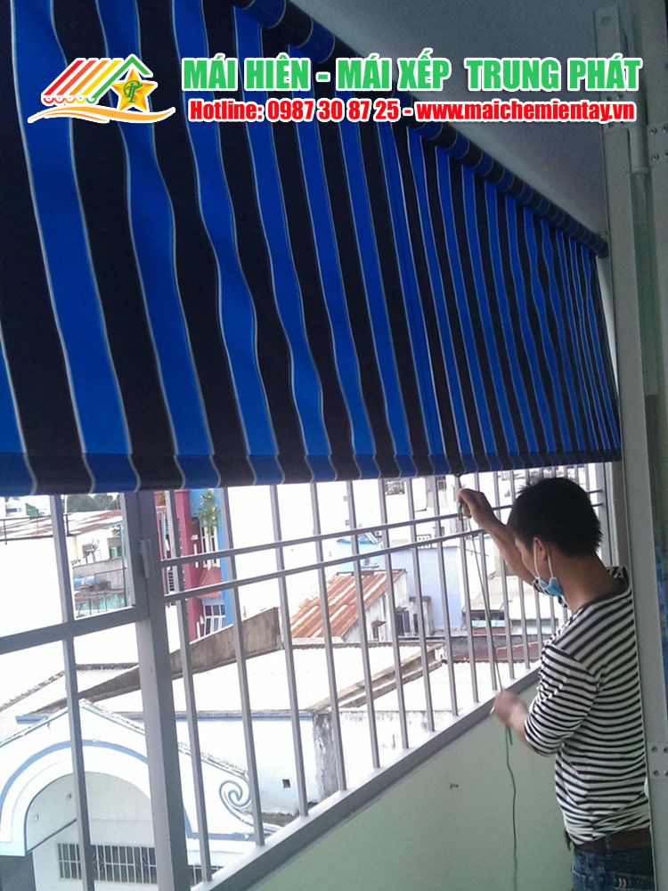 Lắp đặt bạt kéo che nắng ban công, cửa sổ, cửa gỗ