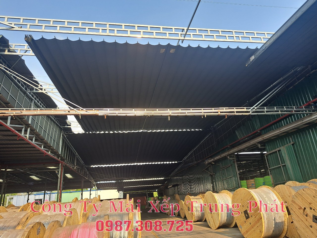 Dịch vụ thay bạt mái xếp lượn sóng che nắng mưa giá rẻ tại Cần Thơ
